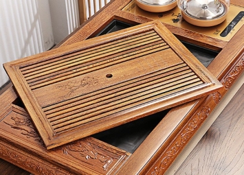 Lợi Ích Của Khay Trà Gỗ Trong Việc Nâng Cao Trải Nghiệm Trà Đạo